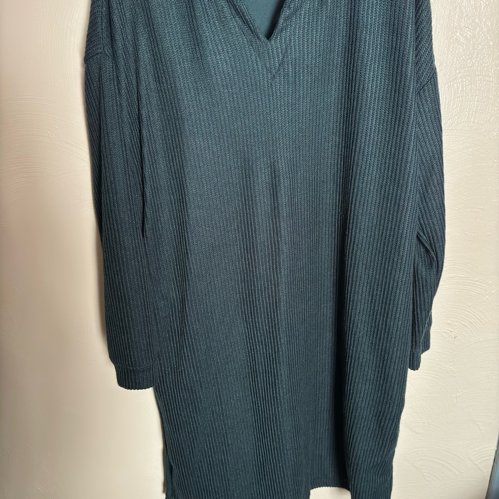 Mondetta Deep Green Knit Sweater
